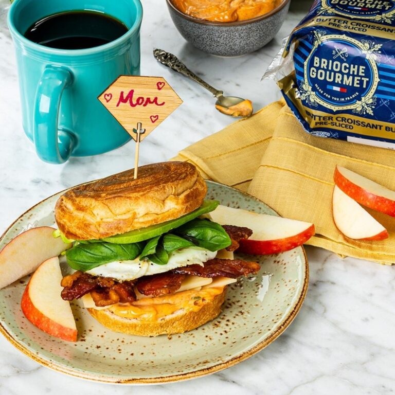 The Croissant Royale